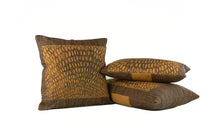 Load image into Gallery viewer, "Pebbles" 16" x 24" pillow